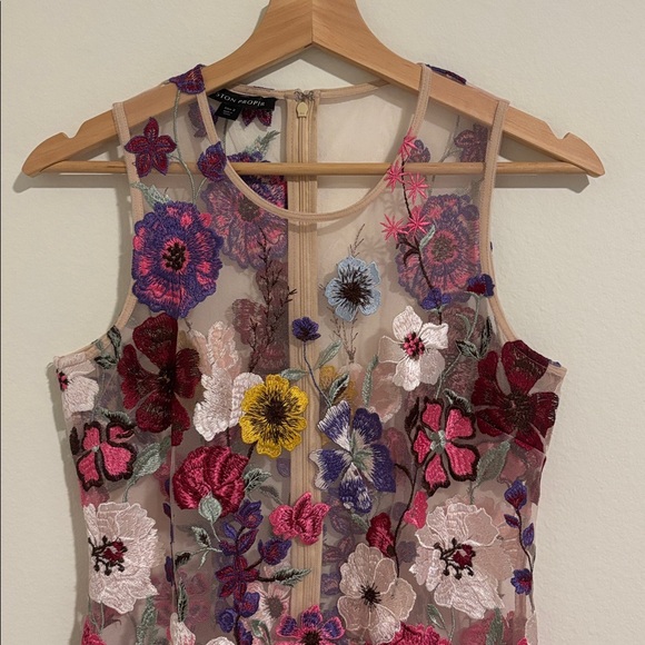 Boston Proper Embroidered Floral Midi Dress Size 2 - Picture 4 of 13